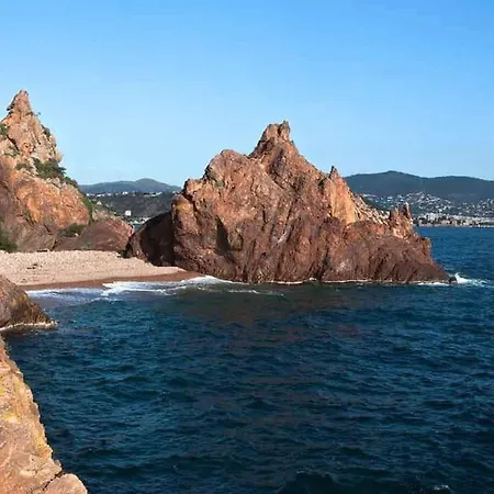 Appartement 5 Min Des Plages 2 Pieces Jardin Sur Théoule-sur-Mer